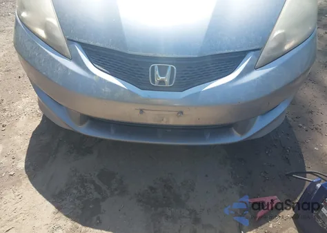 2010 Honda Fit Sport из США, поврежденный, VIN JHMGE8H41AC002201